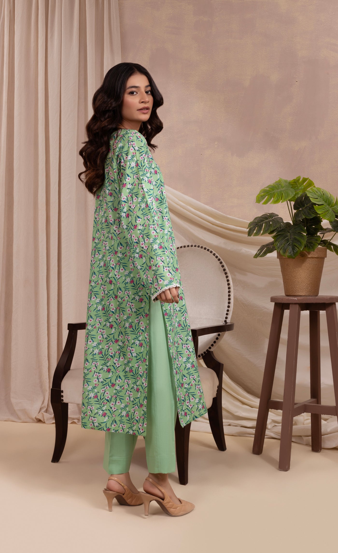 2-Piece Printed Lawn Stitched