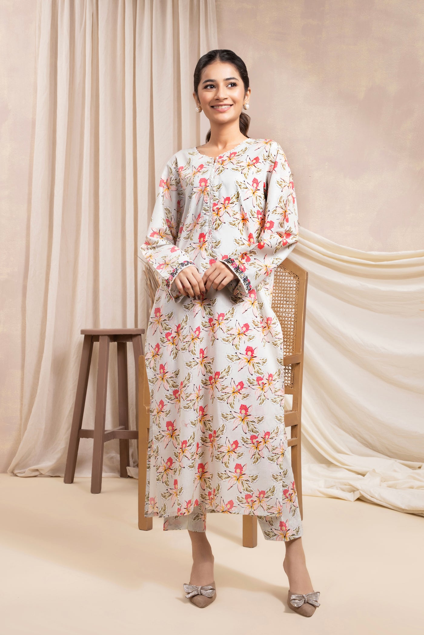 2-Piece Printed Lawn Stitched