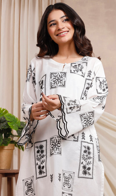 2-Piece Embroidered Lawn Stitched