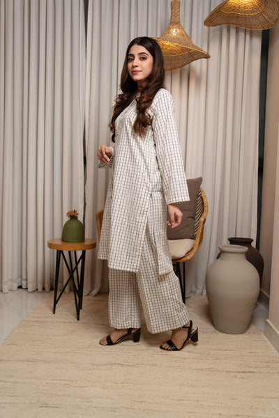 2-Piece Checker Printed Stitched