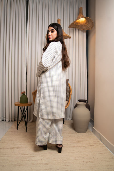 2-Piece Checker Printed Stitched