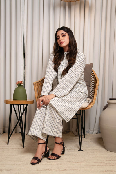 2-Piece Checker Printed Stitched