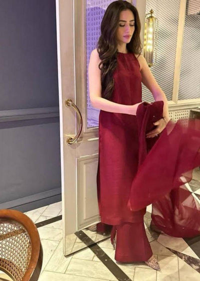 Red Farshi Set