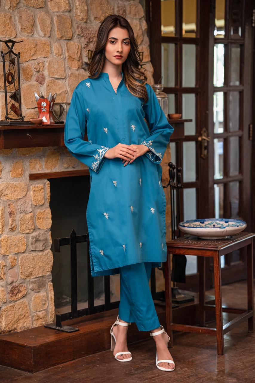 2-Piece Embroidered Cotton Suit