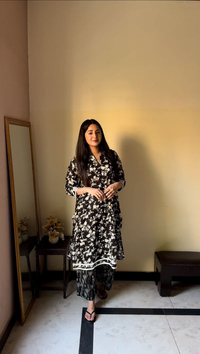2-Piece Printed Lawn Suit