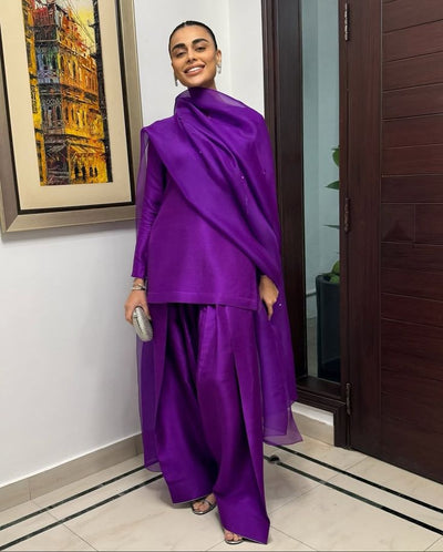 Plum Farshi Set