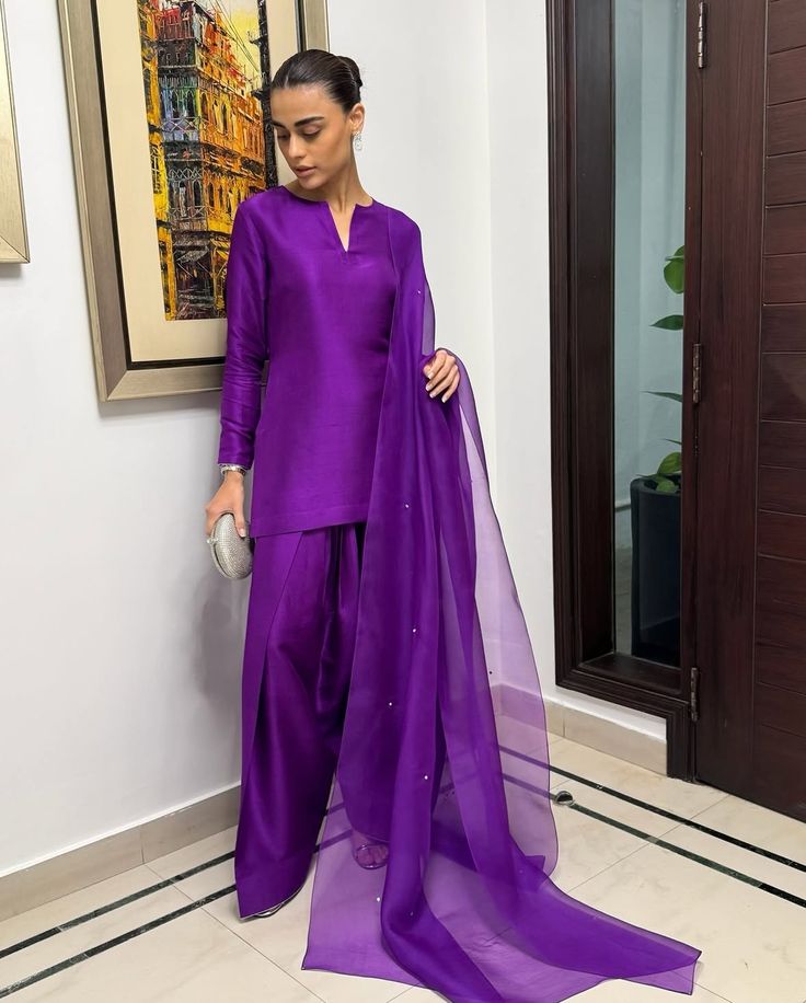 Plum Farshi Set