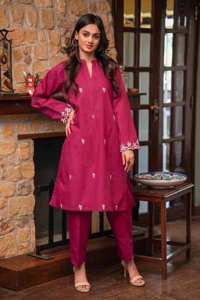 2-Piece Embroidered Cotton Stitched
