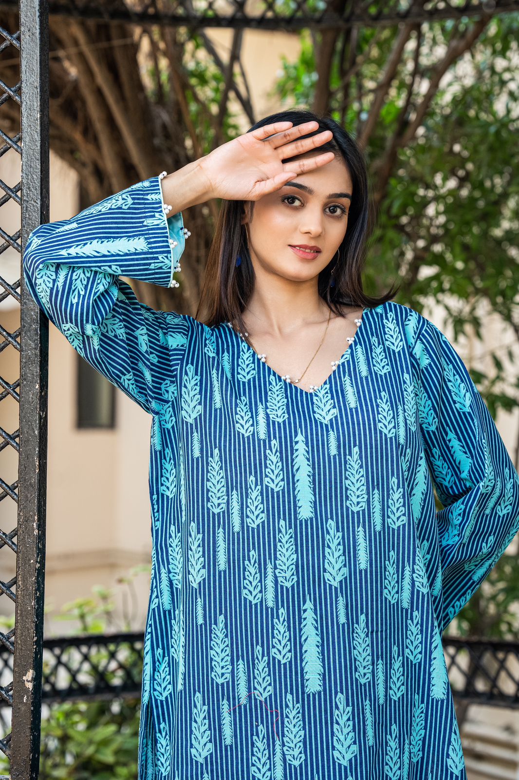 2-Piece Printed Khaddar Stitched